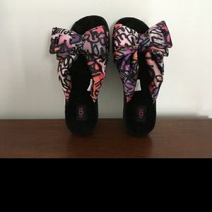 Ugg Lushette Pop Graffiti Slides/Slippers